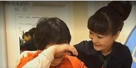 「中国质量万里行」《交换空间》50㎡蜗牛房变“奢华宫殿”！女主人惊喜哭，直呼体面