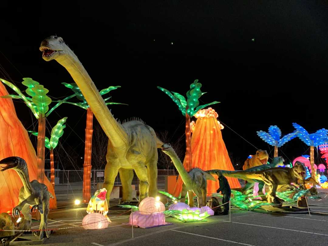 经济日报■“天下华灯”嘉年华在纽约花旗球场举办 点亮北美最大彩灯盛会