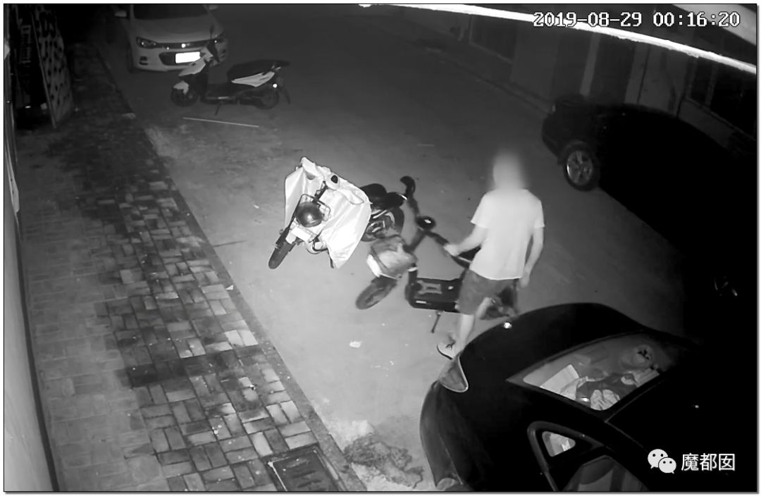 中国经济网■哈哈哈哈哈……年度爆笑新闻震撼来袭！笑到头秃！