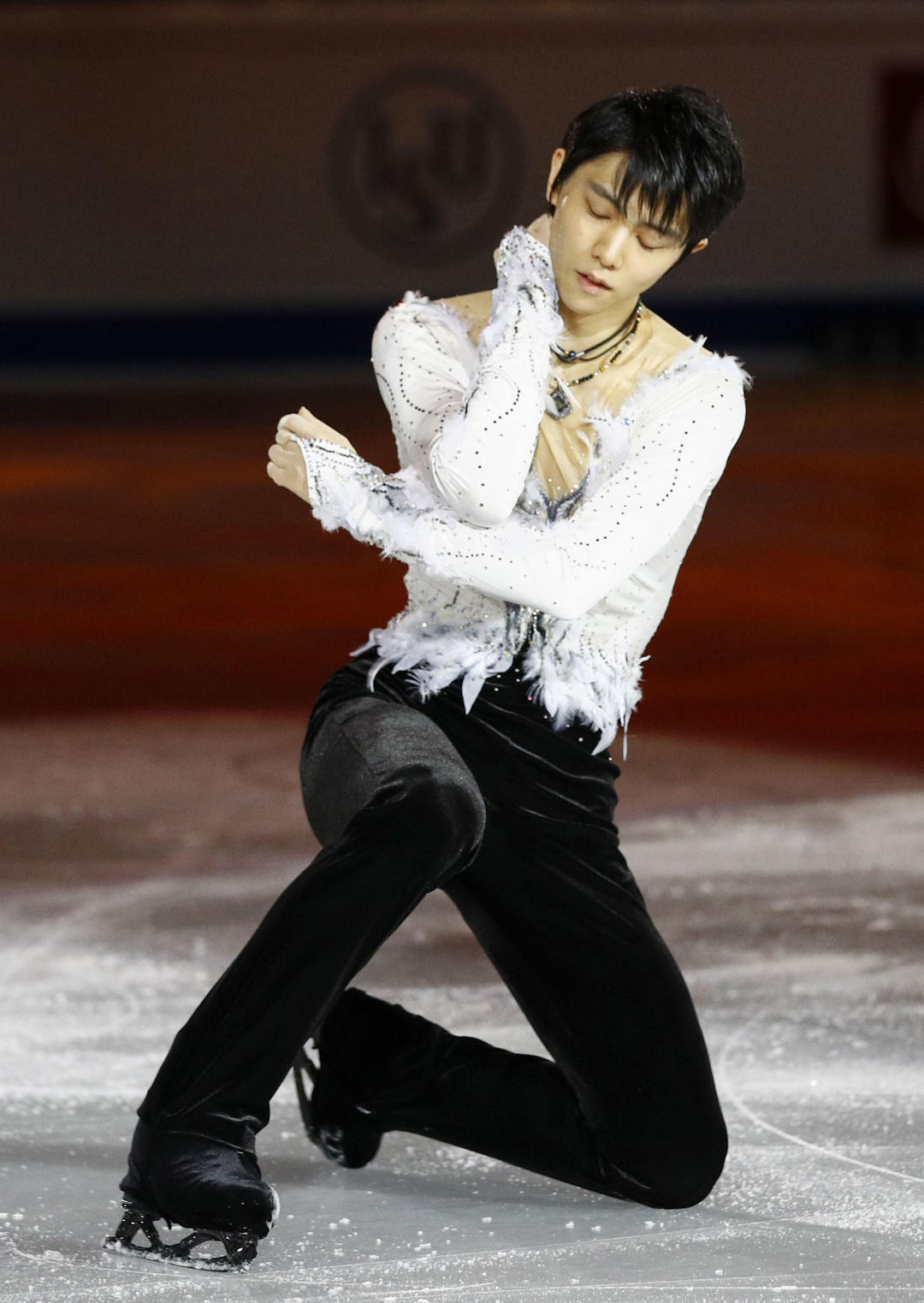 #红星新闻#拿到银牌却收获热搜，羽生结弦为何惹人爱？