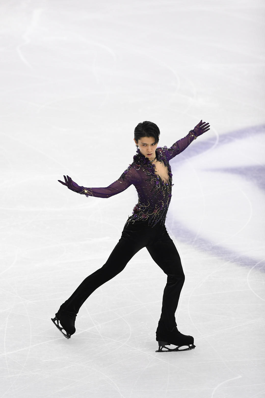 #红星新闻#拿到银牌却收获热搜，羽生结弦为何惹人爱？