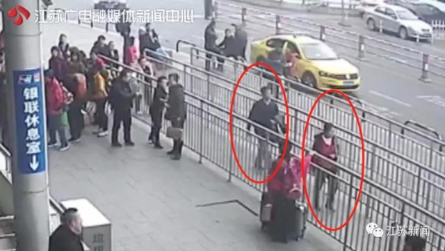 「半岛晨报」火车要开了，身份证却找不着，女子一急心脏骤停……