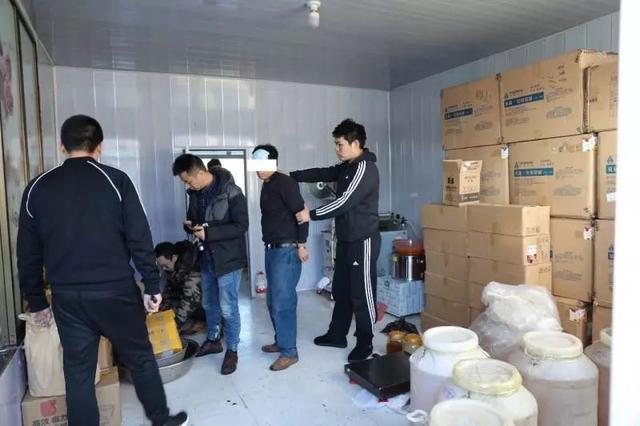 荆楚网：月瘦8-20斤的网红咖啡有毒！制作现场“太可怕”，你买过吗？