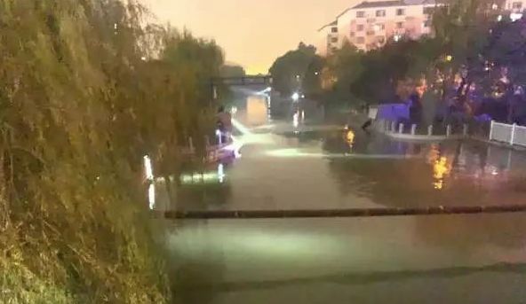 「抚州网」痛心！90后小伙救轻生女孩双双遇难！英雄一路走好！