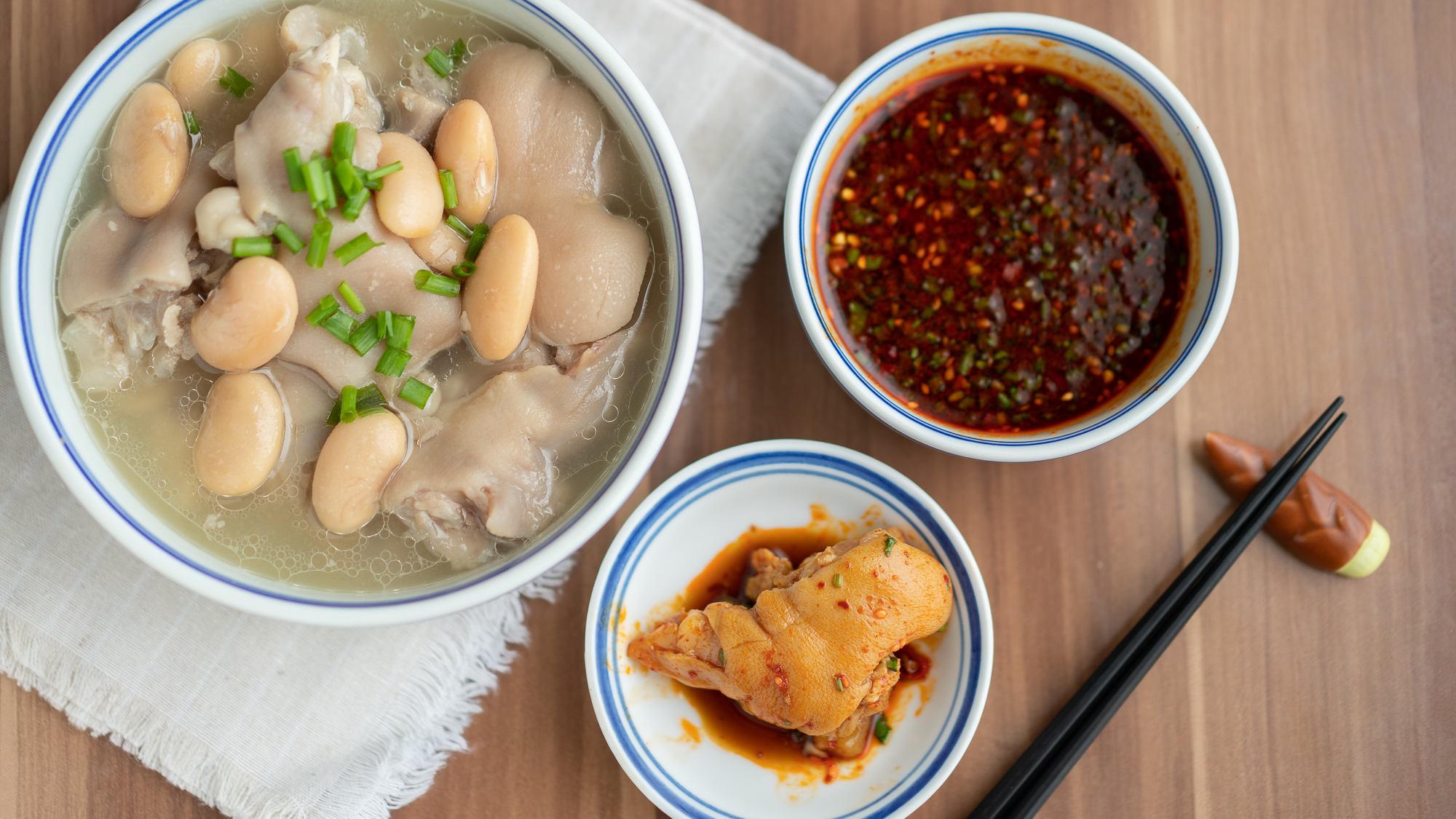 四川夜宵之王老妈蹄花,做法一看就会,入口皮肉滑落,软糯无比