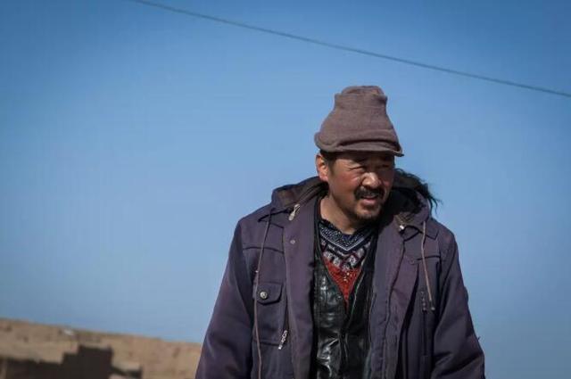 陈建斌自导自演一个勺子世上最多的两种人傻子和老实人