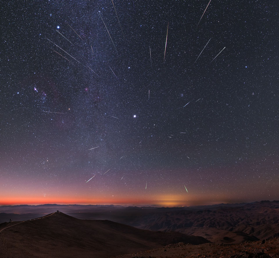 【天文在线】错过了双子座流星雨？没关系！这6张流星美图可以让你大饱眼福