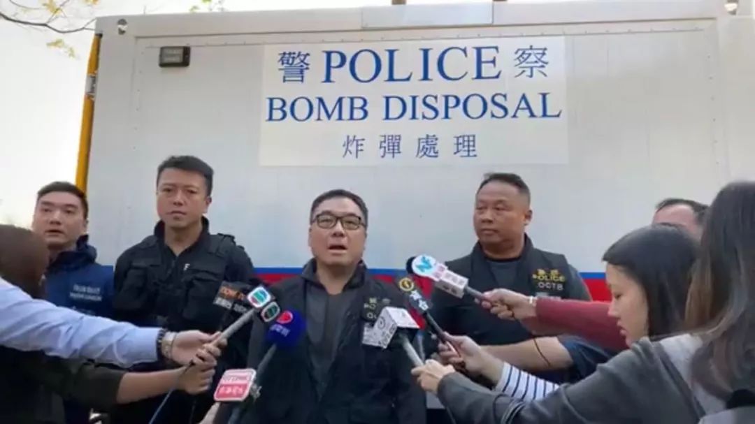 #长安街知事#三暴徒密谋炸港警总部，一声巨响后警方出动