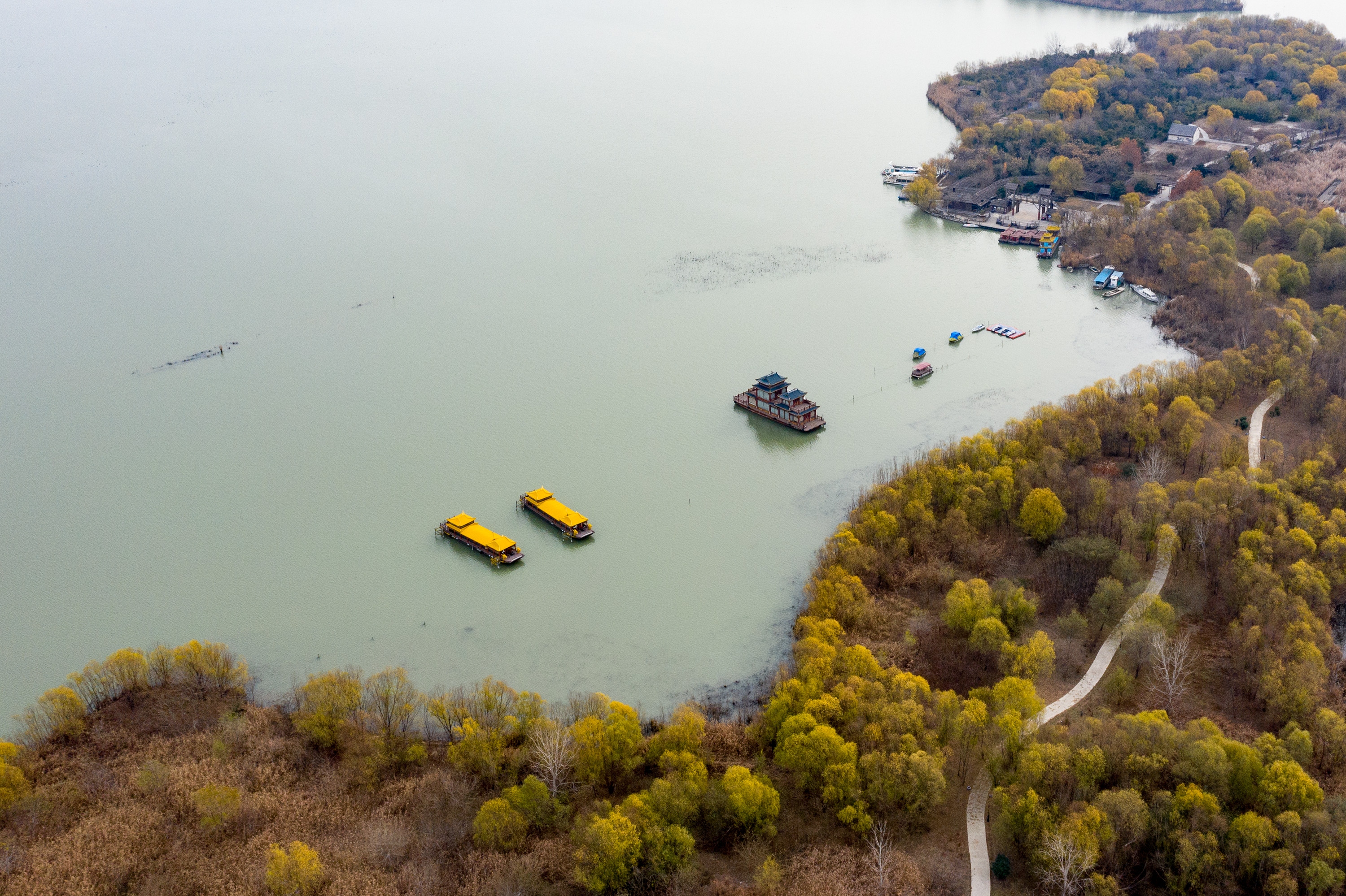 济宁南部4a级旅游景区奇怪的是曾被称为北湖因李白而改了名字