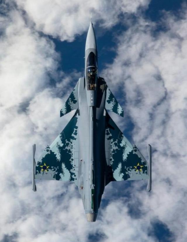 [中国小康网]JAS-39E涂上俄制碎片迷彩，不是为了赶时髦，而是现实需求