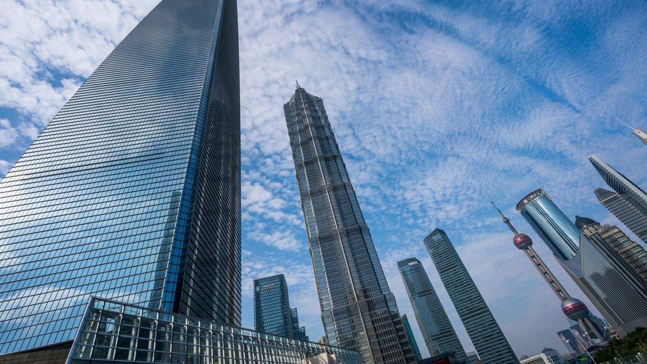 中国目前最高的大厦,高度超过600米,光坐电梯就要近1分钟!