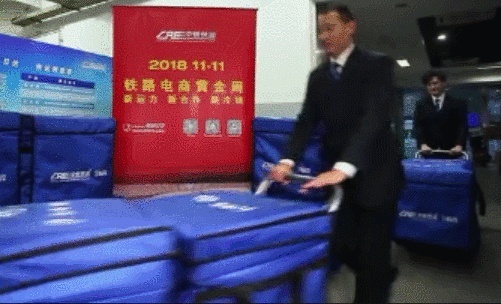经济日报：快了！智能型复兴号将在京张高铁投入使用