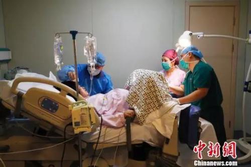 「经济日报」国家卫健委：分娩镇痛率应纳入医疗机构管理指标