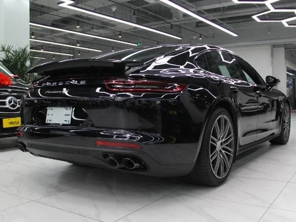 豪华gt跑车2018款帕拉梅拉4s加版评测