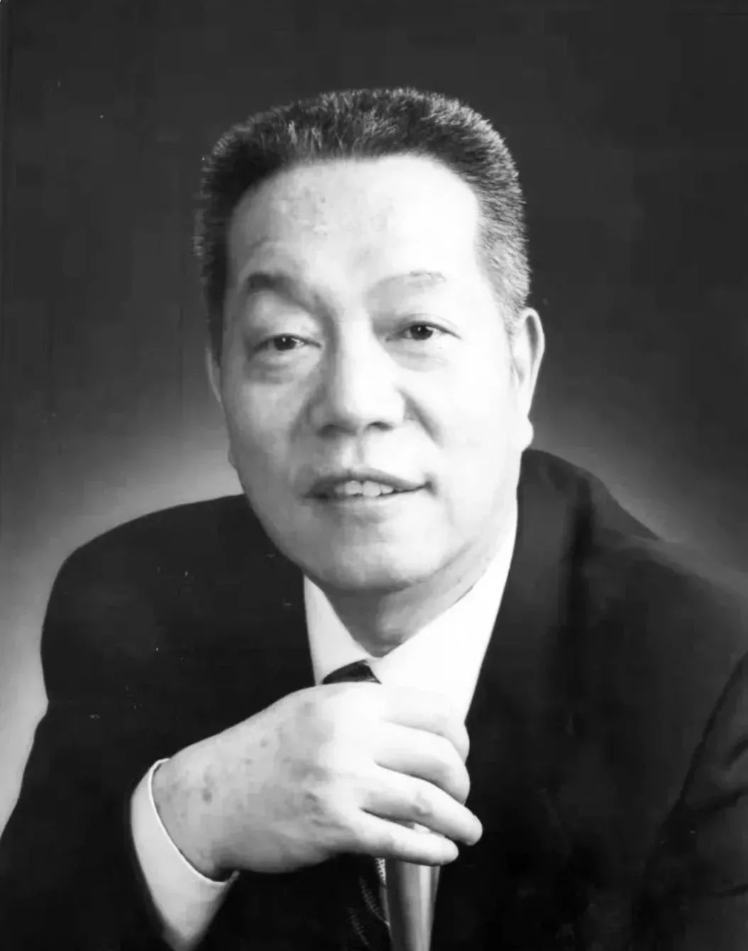 [中国经济网]今年已有32位院士离世 请记住这些“大国明星”的名字