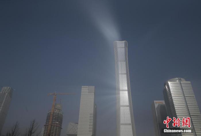 「经济日报」华北黄淮等地有霾天气 南方地区连阴雨将有间歇