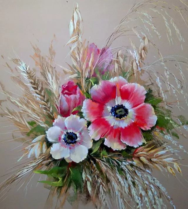 色粉笔下的鲜花生动明艳宛如仙境