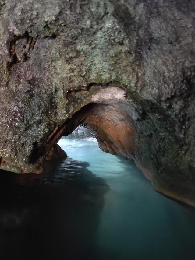 螺髻九十九里的温泉瀑布