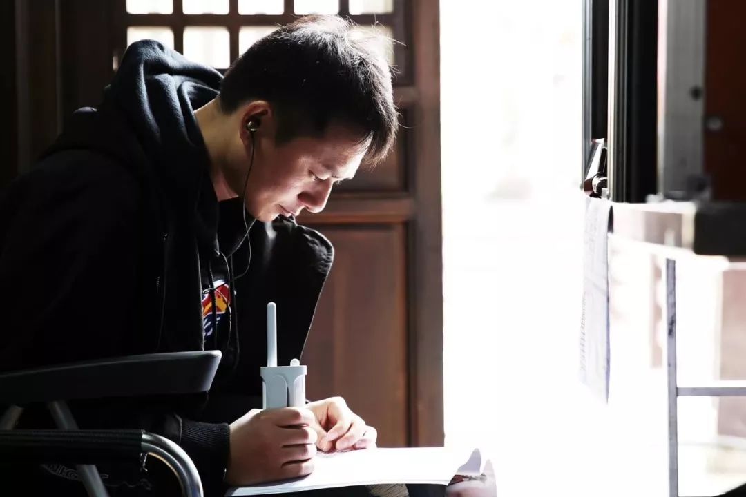 从宠妃到奈何boss吴强导演三条秘笈打天下