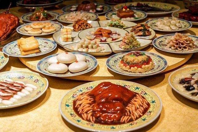 「美食工坊」盘点年夜饭5大硬菜，网友嫌买菜做饭麻烦，那就去饭店啊