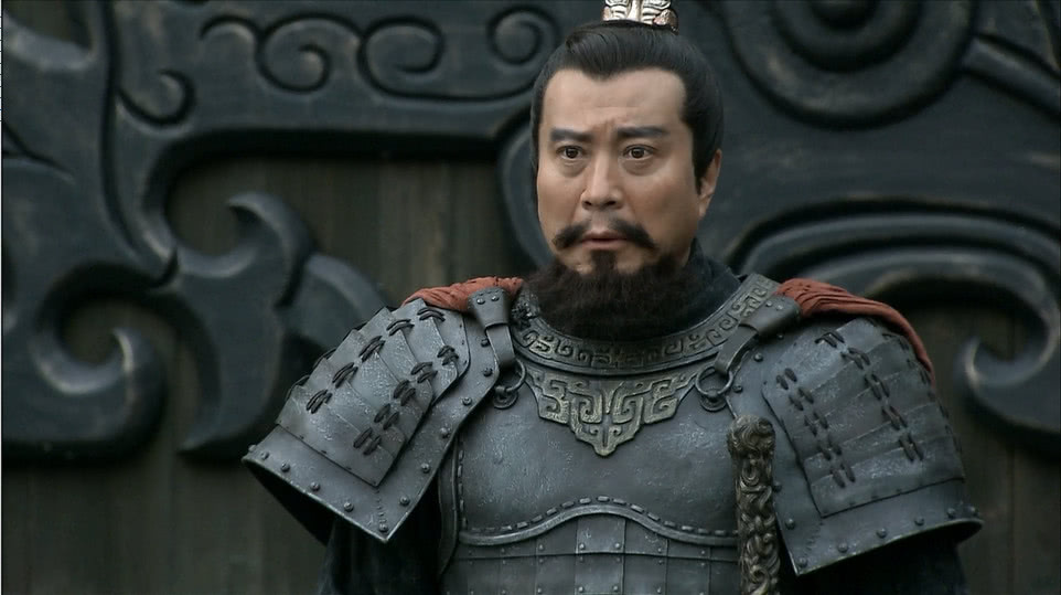 打发小割老同事鼻子杀老同学后自立为王却不愿称帝