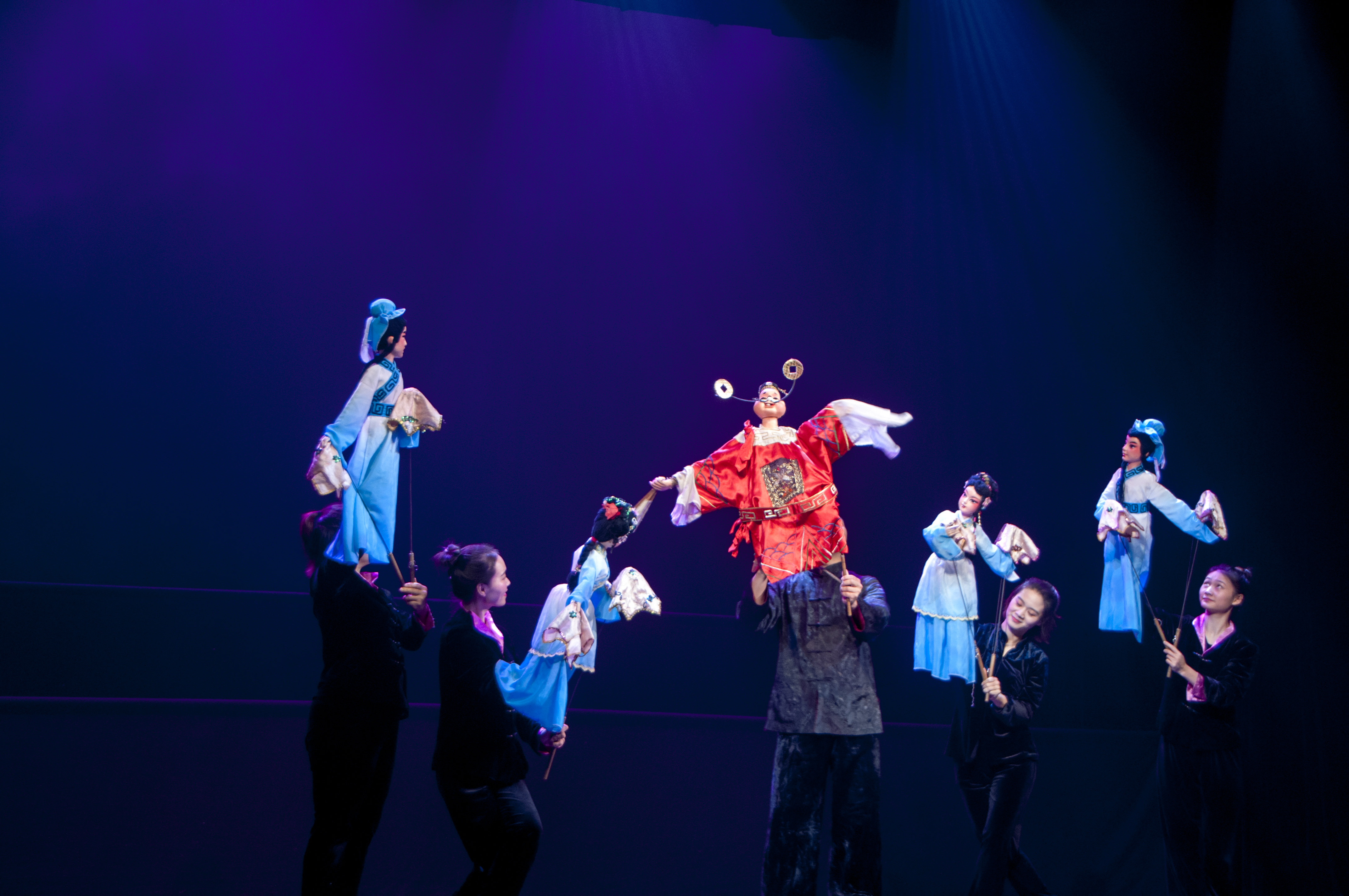 童年在农村追着看的木脑壳戏变非遗元旦岭南木偶艺术精品荟萃