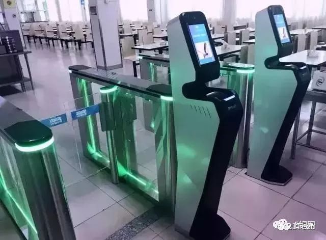 (黄埔区政府刷手食堂)