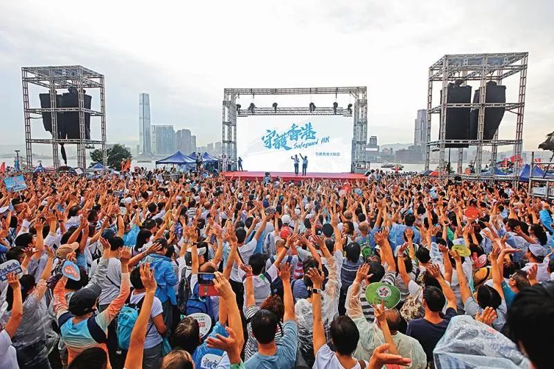 【环球时报】“我们不是暴徒啊，为何有内地同胞攻击我们？”