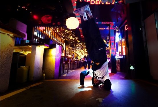 证券时报@中国影像：2019的日与夜，有你的身影吗？