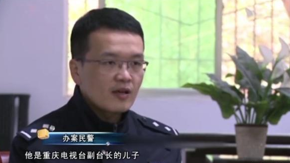 海峡消费报：男子假扮导演开房“试镜”，女大学生遭诱骗，被偷录不雅视频勒索