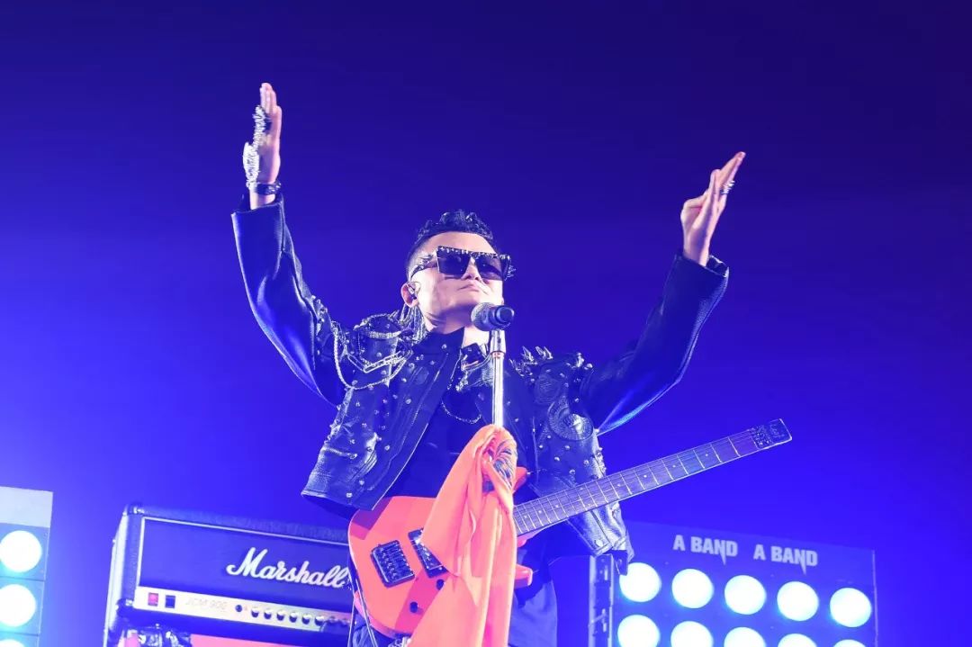 「国是直通车」日产汽车前CEO逃离日本，2020年，你的老板还在吗？