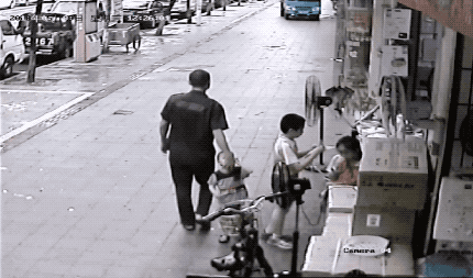 南充政法：2年内拐卖46名儿童！这个人贩子被抓后竟然这样说……