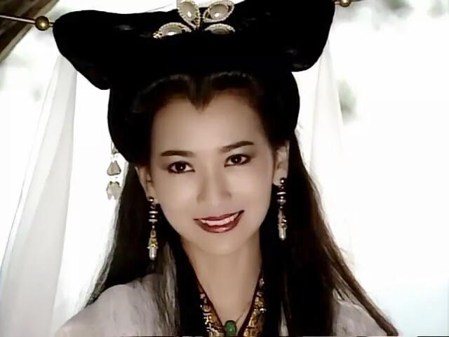演白蛇传的女演员赵雅芝最经典最后一位太美了