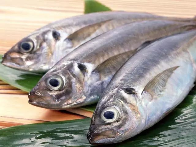 (网络图)据说,吃鱼眼明目鱼眼中确实含有利于视网膜健康的n-3 多不