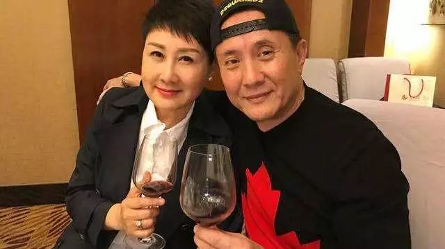 张志坚一位人民的演员的自我修养