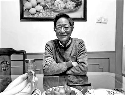 生活报：77岁教授捐出毕生积蓄8208万：科研事业得后继有人