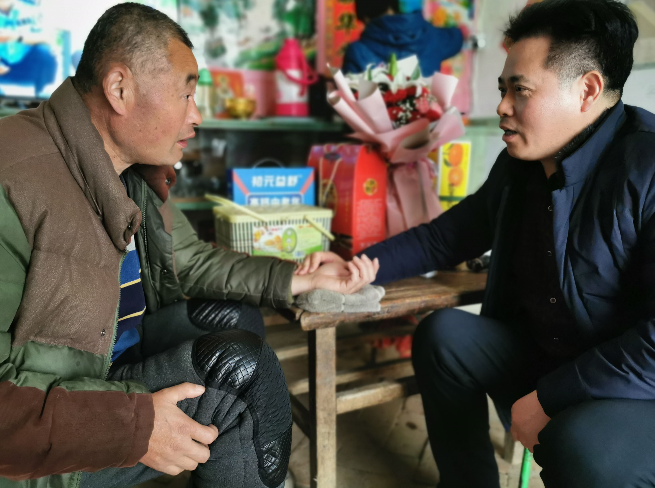 「医药卫生报」柳忠全：每一名患者都是心中的牵挂