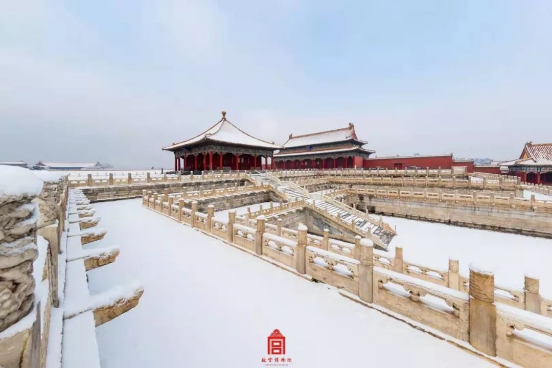 「中国教育报」北京一下雪，故宫就上热搜！关于600岁的故宫，这些故事值得讲给孩子听｜特别关注