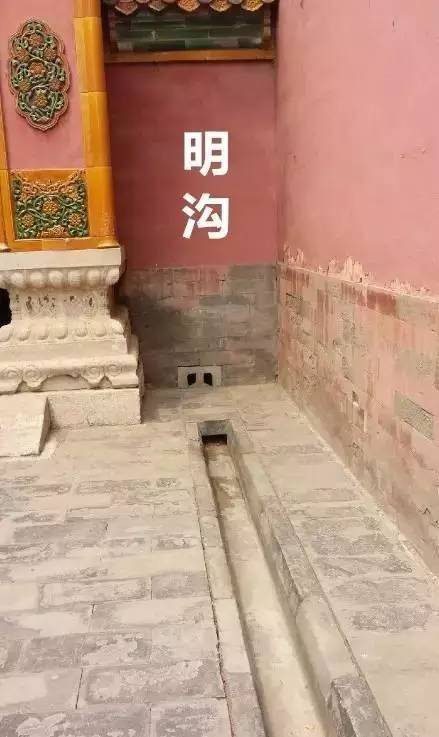 「中国教育报」北京一下雪，故宫就上热搜！关于600岁的故宫，这些故事值得讲给孩子听｜特别关注