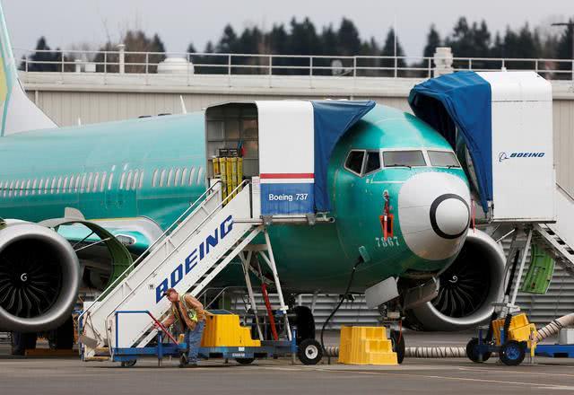 「环球时报」波音就737 MAX停飞与多家航企和解，改善财务状况需举债