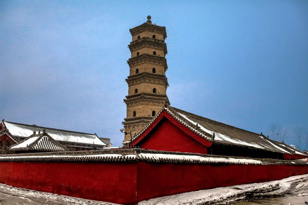 延津最美同框今天的你和今年的雪