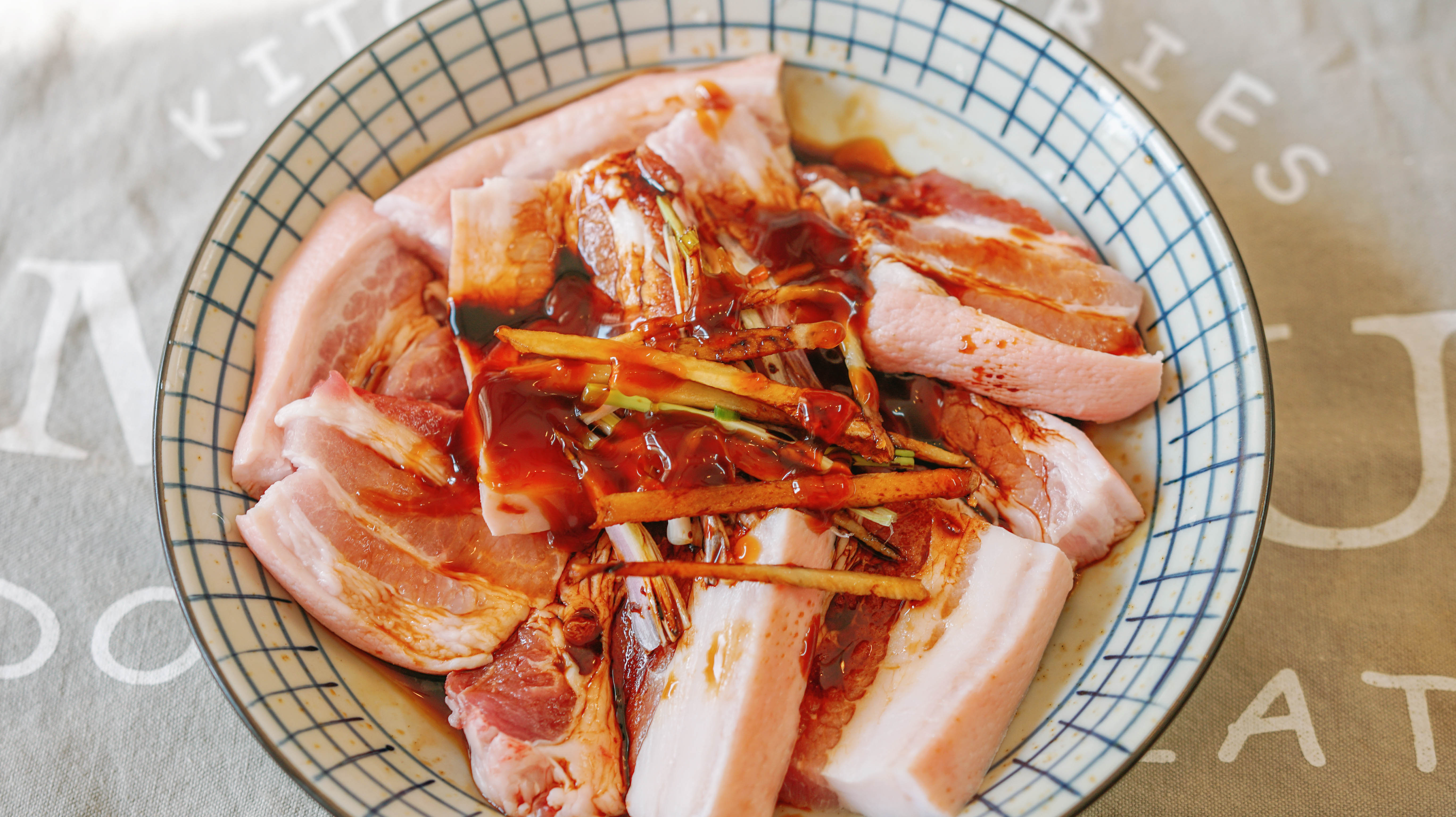 五花肉怎么腌制才正确有冰箱就能搞定超实用