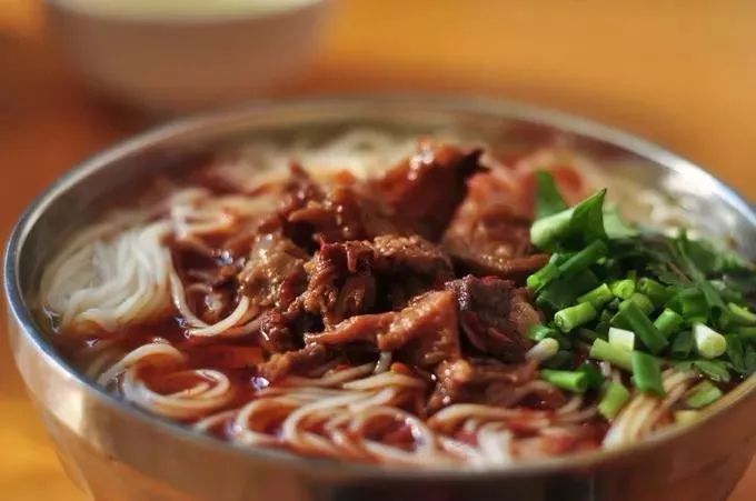 百家号鼠你红去四川春城过年了这里冬无严寒春暖高美食多