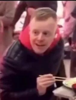 「人民日报」「荐读」老外遇老外，中文对话爆笑：掌握了唠嗑的精髓！