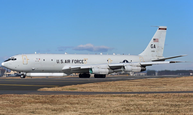 美国空军的e8战场控制飞机