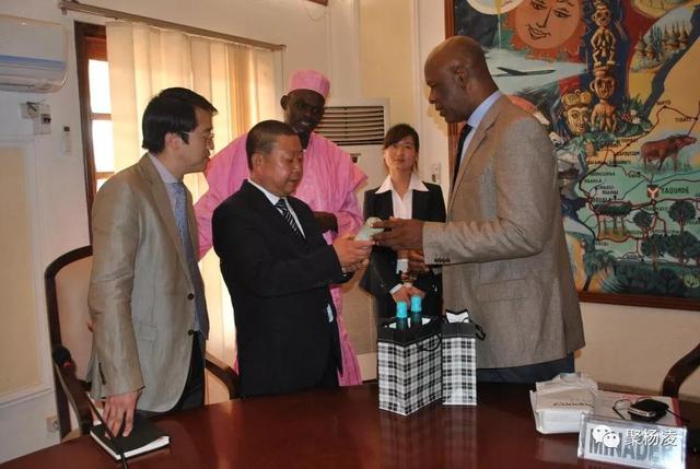 「农业科技报」封面人物｜“草帽教授”海江波：用杨凌科技在非洲播种“消贫”希望