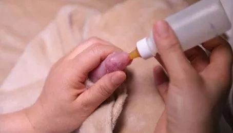 视觉志■为了学四川话，这个姑娘拼了！