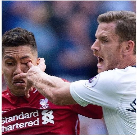 利物浦创五大联赛最佳开局,菲尔米诺制胜球,为何他捂眼庆祝?