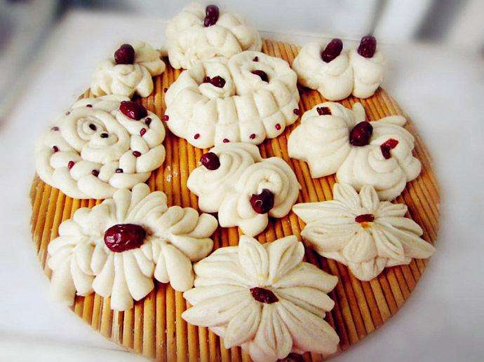 延津年俗每年必备的蒸花馍寓意好日子蒸蒸日上