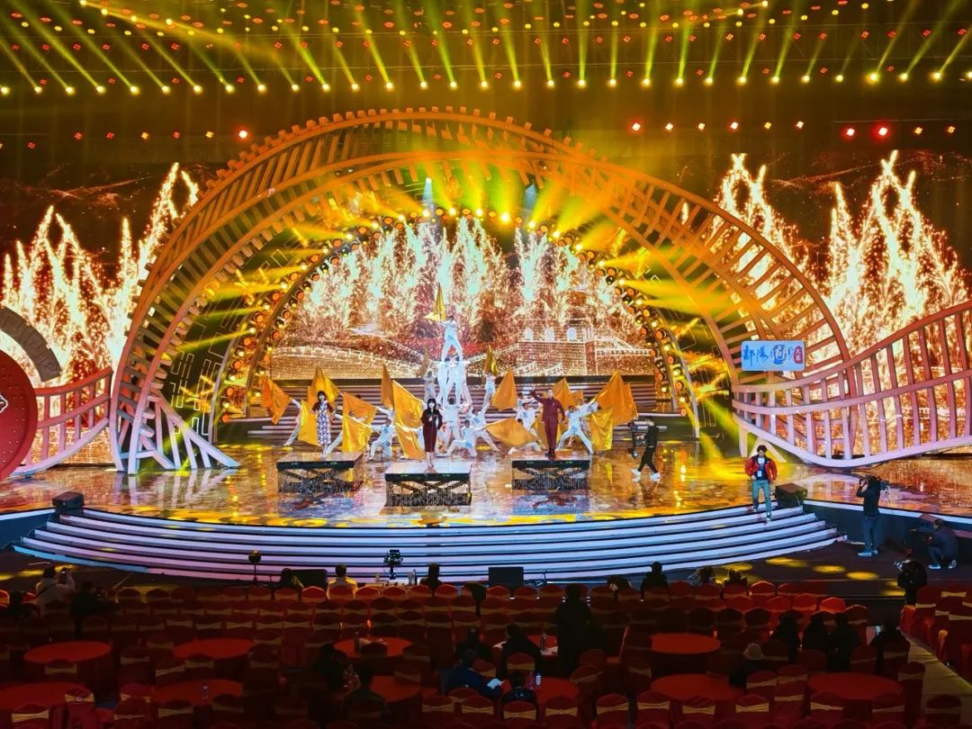 昨晚灯光耀眼,今夜群星璀璨——江西卫视春晚录制大幕开启